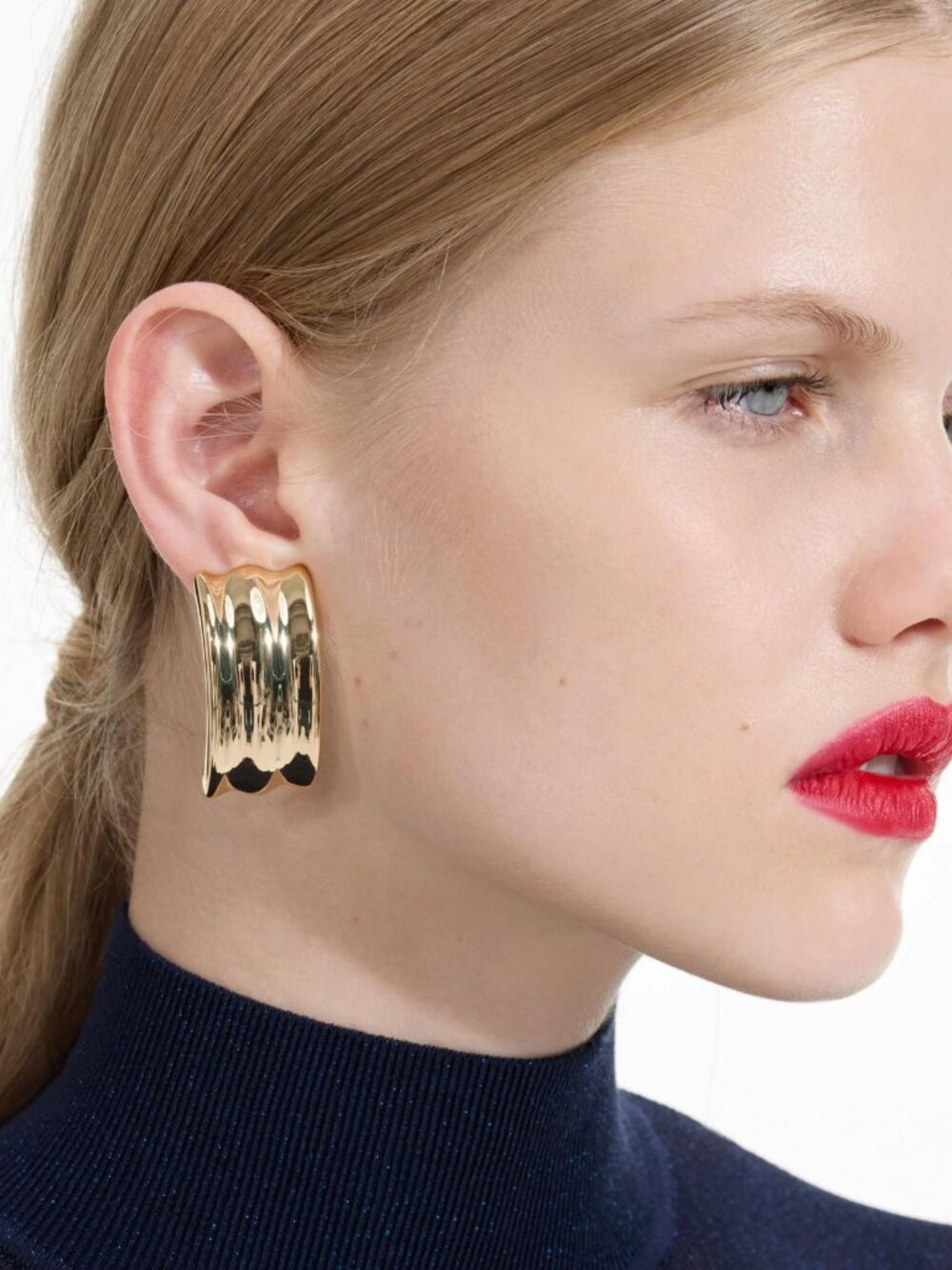 Self Portrait Gold Ridge Earrings